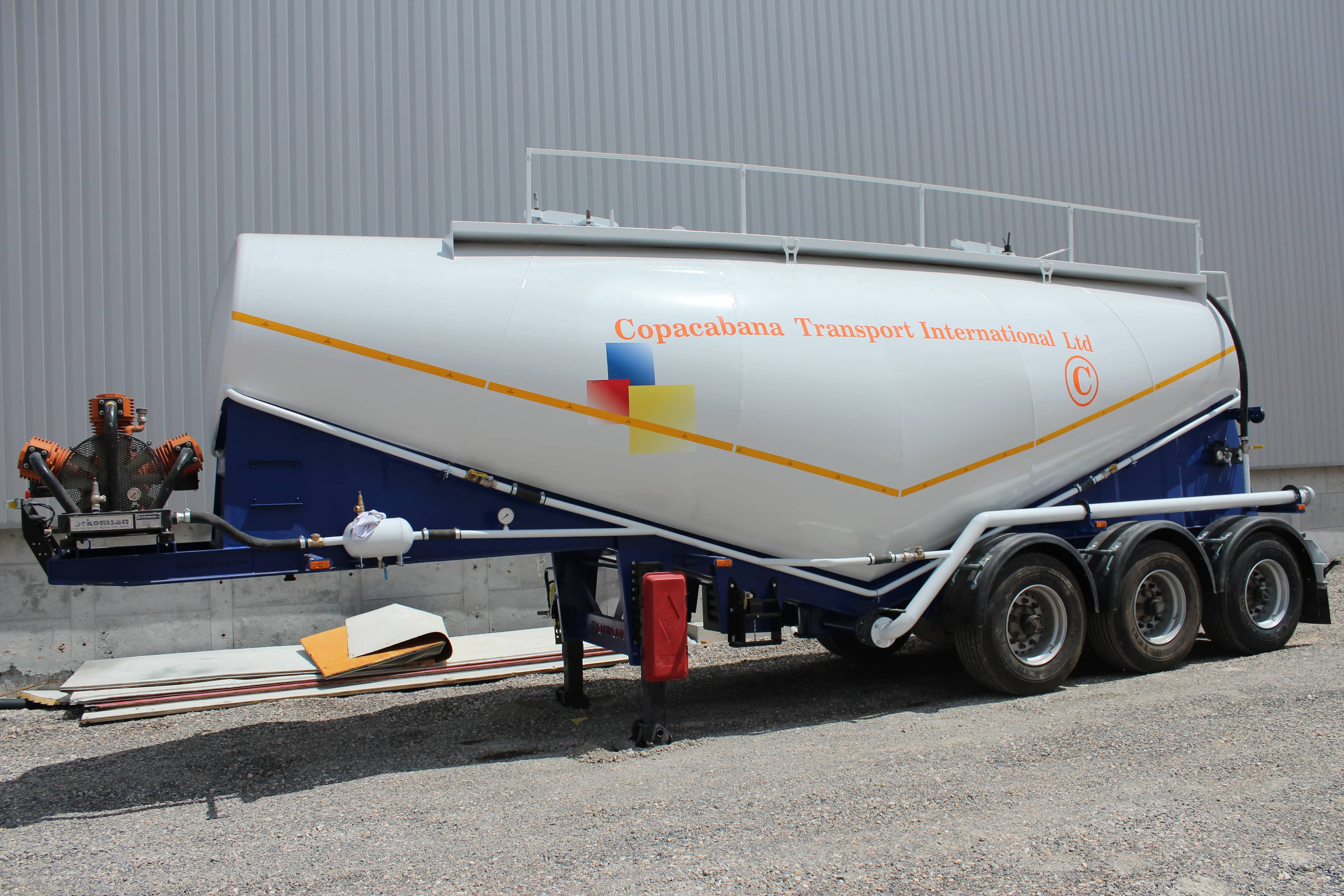 V-Type (Banana) Cement Silo Trailer — 9