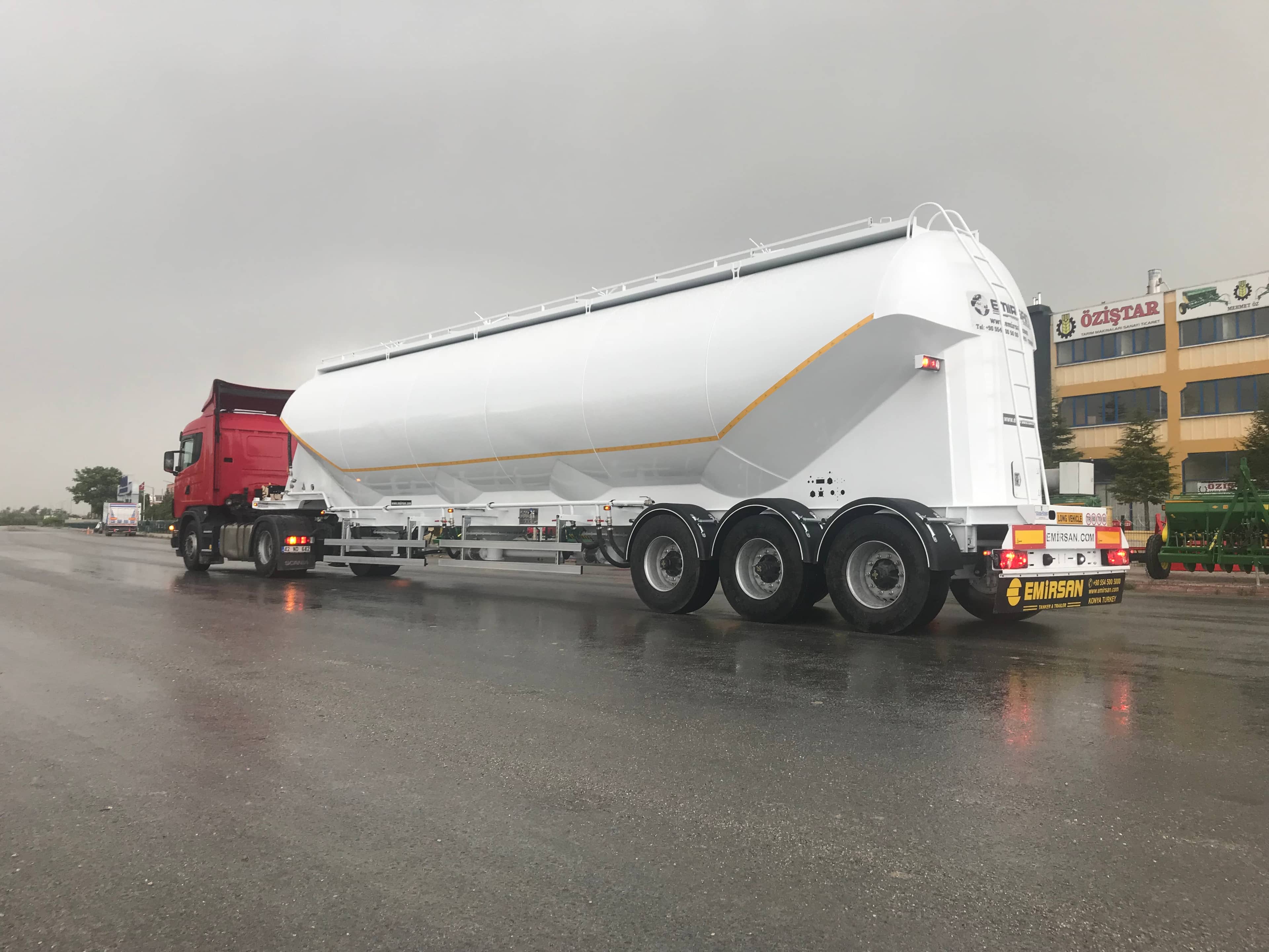W Type Millennium Cement Silo Trailer — 3