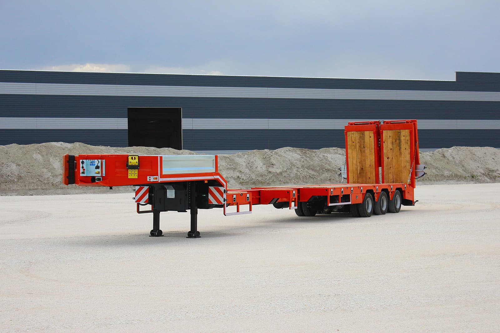 Extendable (Telescopic) Lowbed Trailer — 6