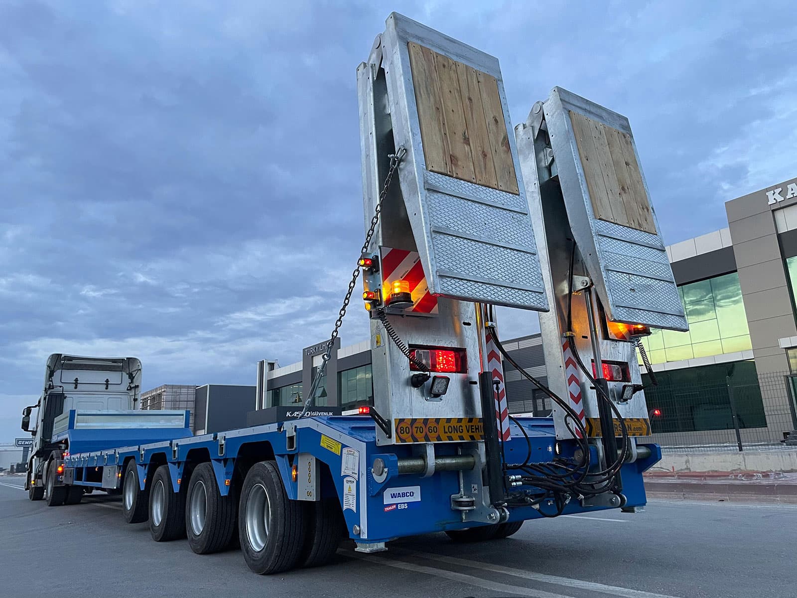 Fixed Lowbed Trailer — 6