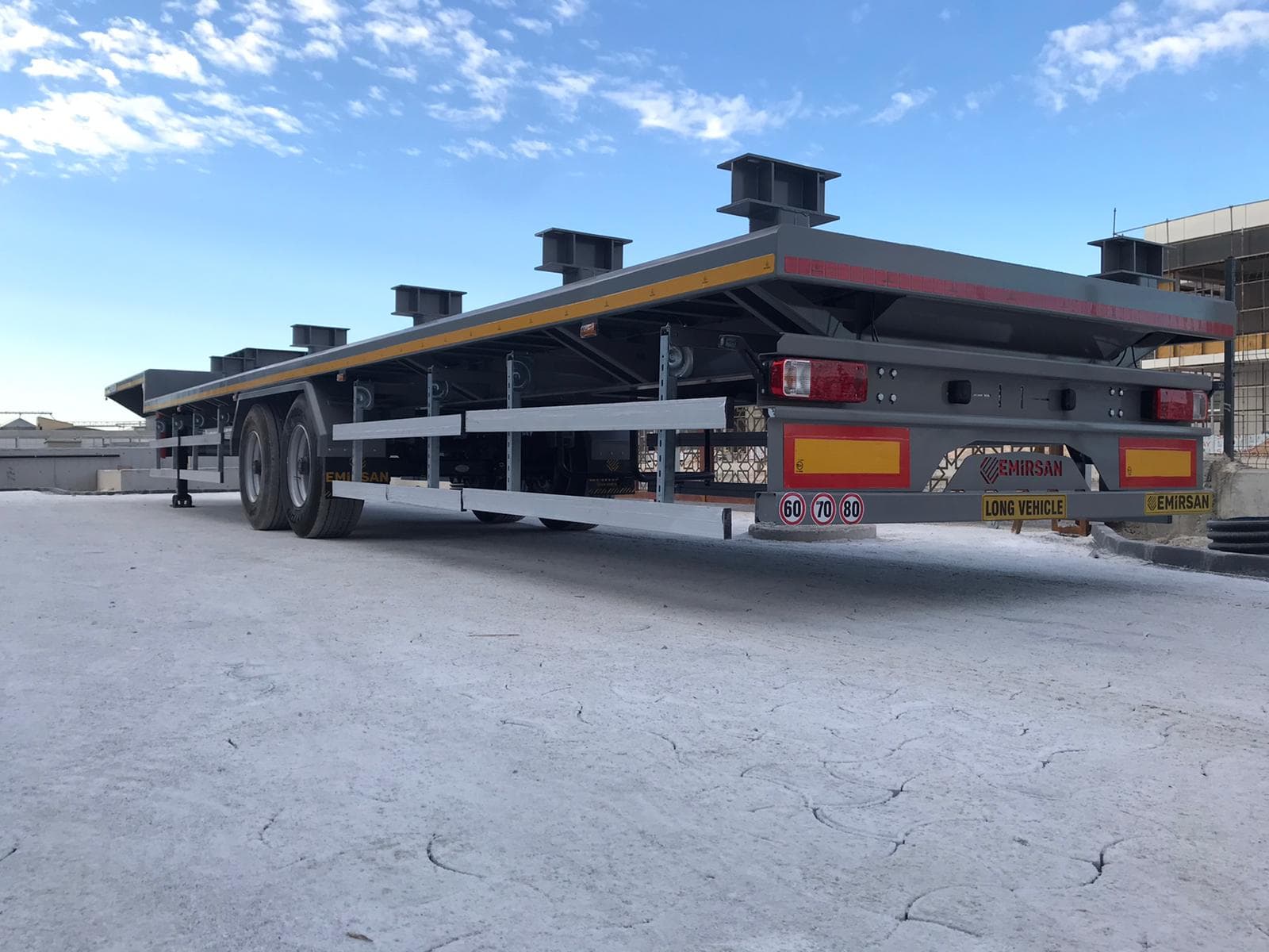 Flatbed Platform Römork — 1