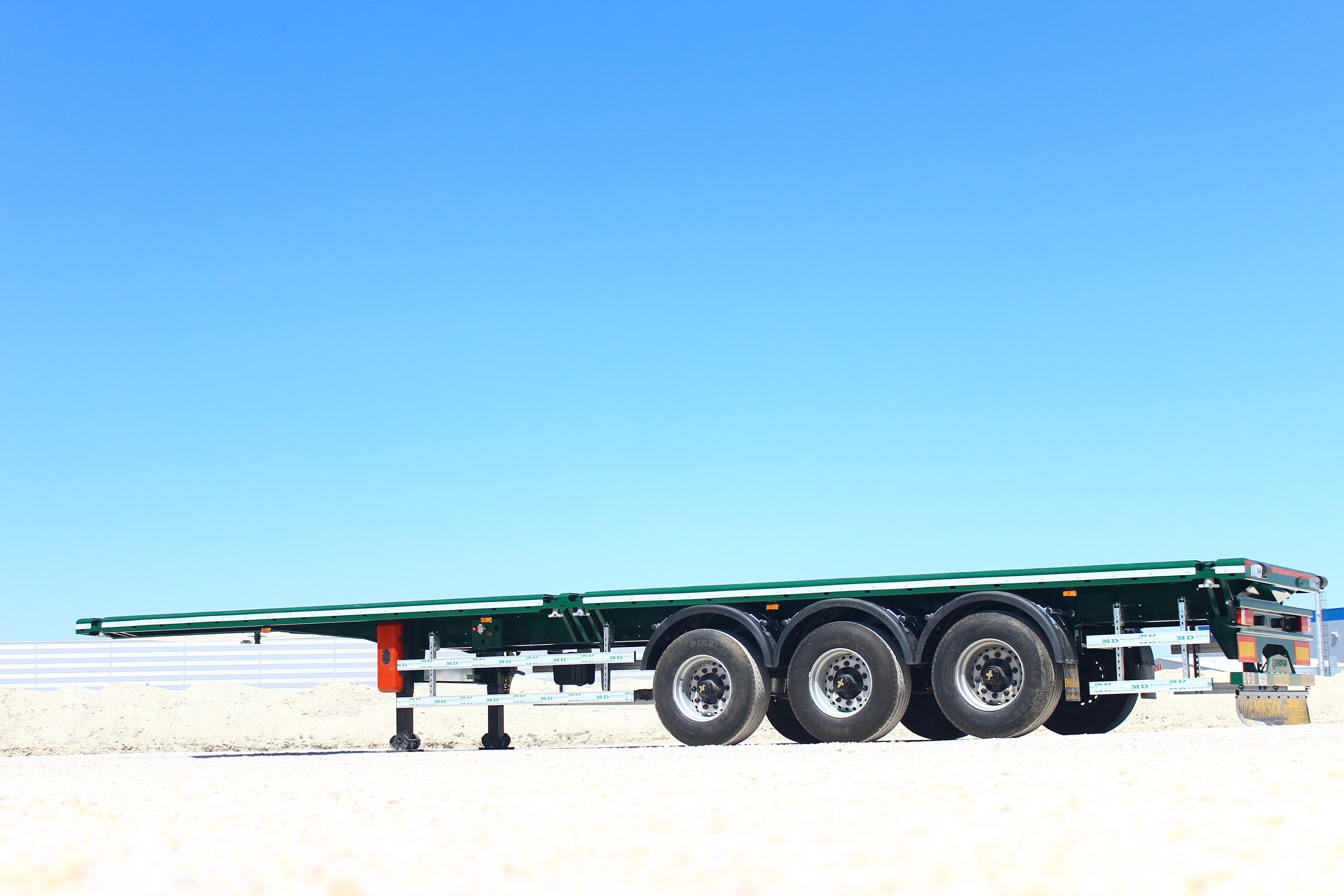 Flatbed Platform Römork — 6